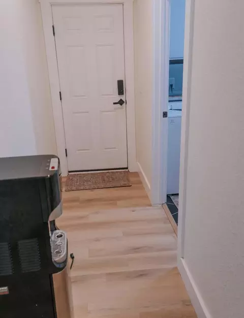 Entry Way - 162 Joshua Hl, Murphy, NC 28906 photo 2 of 6