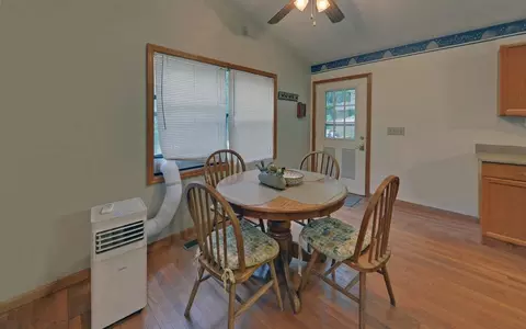Dining - 550 Evans Hollow Rd, Murphy, NC 28906 photo 1 of 1