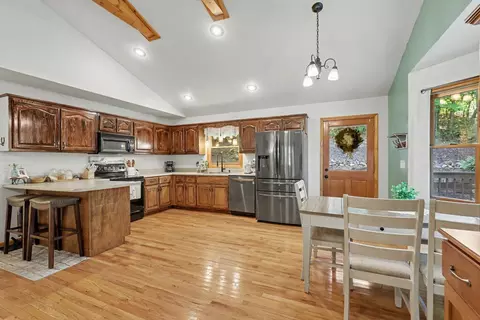 Kitchen - 44 Fieldcrest Dr, Murphy, NC 28906 photo 2 of 7