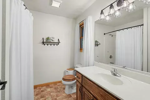 Bath - 44 Fieldcrest Dr, Murphy, NC 28906 photo 1 of 4