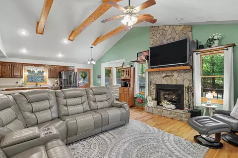 Living - 44 Fieldcrest Dr, Murphy, NC 28906 photo 1 of 1