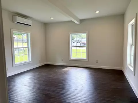 Living - 283 Hill St, Murphy, NC 28906 photo 3 of 5