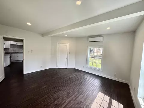 Living - 283 Hill St, Murphy, NC 28906 photo 4 of 5
