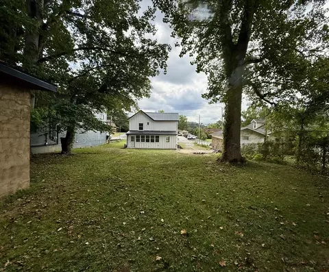 Exterior - 283 Hill St, Murphy, NC 28906 photo 9 of 10