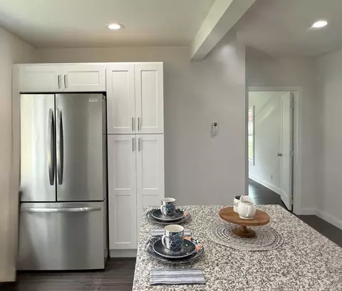 Kitchen - 283 Hill St, Murphy, NC 28906 photo 3 of 7