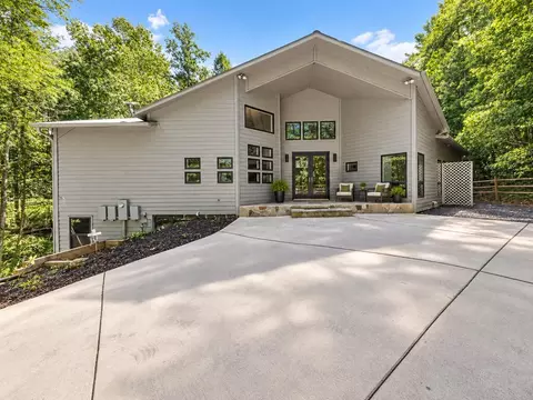 10323 Old Ccc Camp Rd, Ellijay, GA 30540