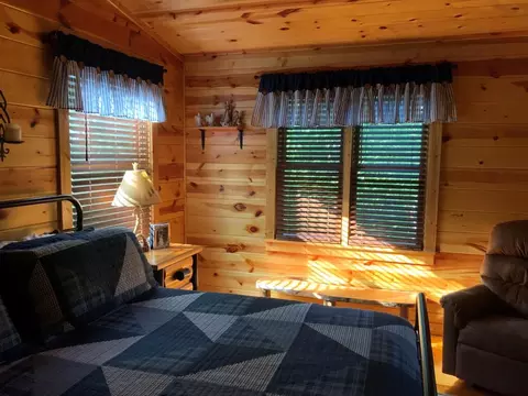 Bedroom - 87 Whispering Hills Rd, Murphy, NC 28906 photo 4 of 5