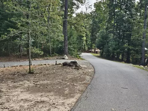 Exterior - 87 Whispering Hills Rd, Murphy, NC 28906 photo 4 of 12