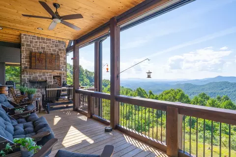 Exterior - 100 Little Den Ln, Murphy, NC 28906 photo 10 of 20