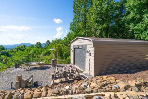 Exterior - 100 Little Den Ln, Murphy, NC 28906 photo 15 of 20