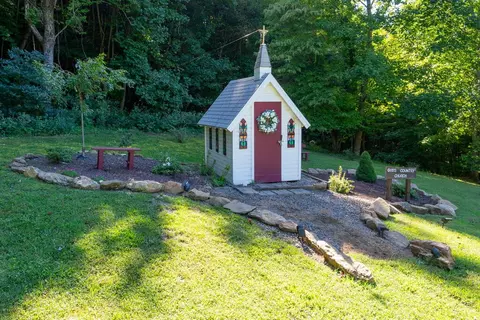 Exterior - 100 Little Den Ln, Murphy, NC 28906 photo 17 of 20