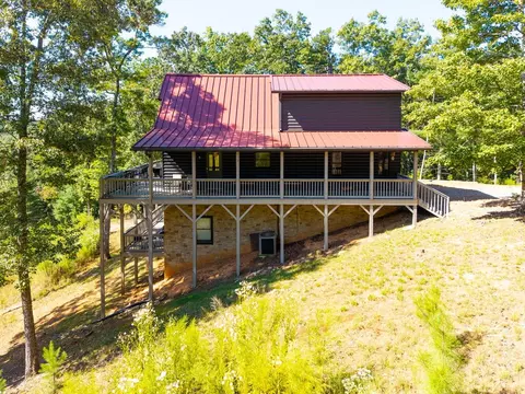 Exterior - 982 Sierra Cir, Murphy, NC 28906 photo 2 of 19