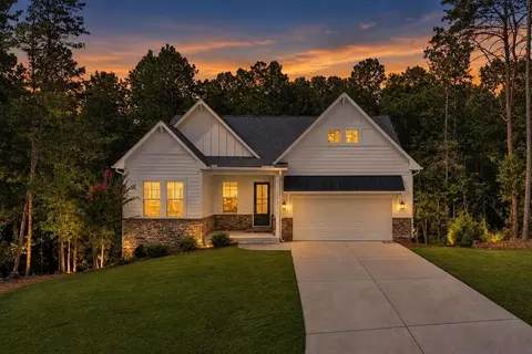 723 Linger Longer Dr, Ellijay, GA 30540