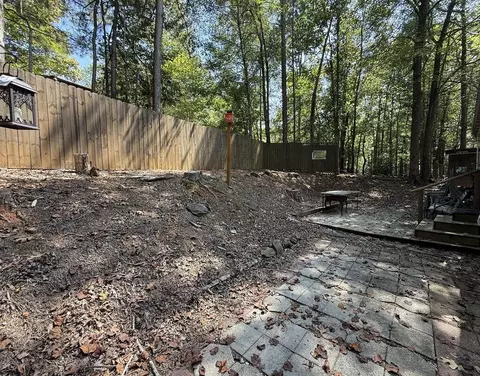 118 12th St, Ellijay, GA 30540