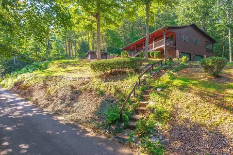 Exterior - 320 Mossy Creek Trl, Murphy, NC 28906 photo 3 of 24