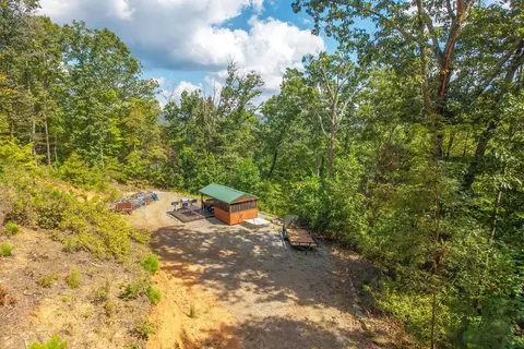 Exterior - 320 Mossy Creek Trl, Murphy, NC 28906 photo 19 of 24