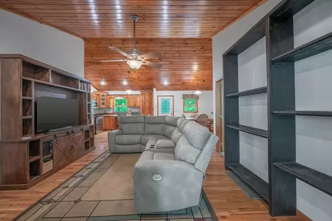 Living - 320 Mossy Creek Trl, Murphy, NC 28906 photo 1 of 1