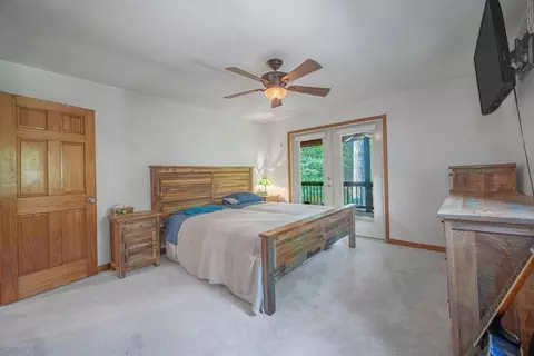 Bedroom - 320 Mossy Creek Trl, Murphy, NC 28906 photo 2 of 4