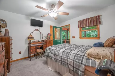 Bedroom - 320 Mossy Creek Trl, Murphy, NC 28906 photo 3 of 4