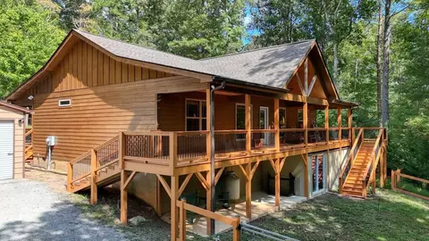 200 Renegade Ridge Rd, Blairsville, GA 30512