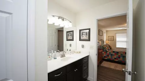 Bath - 215 Kirby Ln, Murphy, NC 28906 photo 2 of 7