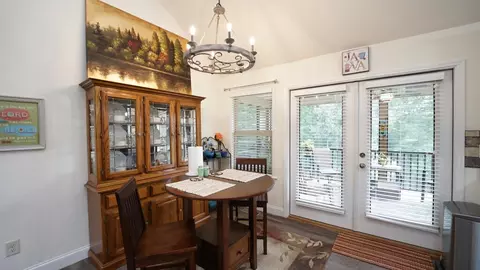 Dining - 215 Kirby Ln, Murphy, NC 28906 photo 2 of 2