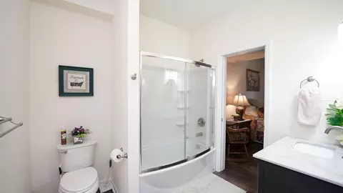 Bath - 215 Kirby Ln, Murphy, NC 28906 photo 5 of 7