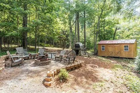 Exterior - 220 Moonlight Rdg, Murphy, NC 28906 photo 8 of 10