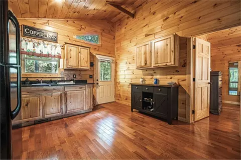 Kitchen - 220 Moonlight Rdg, Murphy, NC 28906 photo 1 of 2
