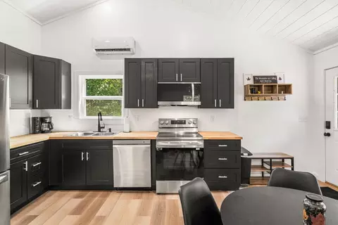 Kitchen - 3160 Morrow Rd, Murphy, NC 28906 photo 4 of 5