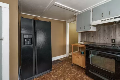 Kitchen - 800 Old Ranger Rd, Murphy, NC 28906 photo 4 of 4
