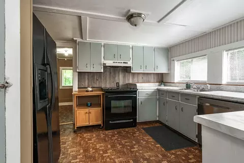 Kitchen - 800 Old Ranger Rd, Murphy, NC 28906 photo 1 of 4