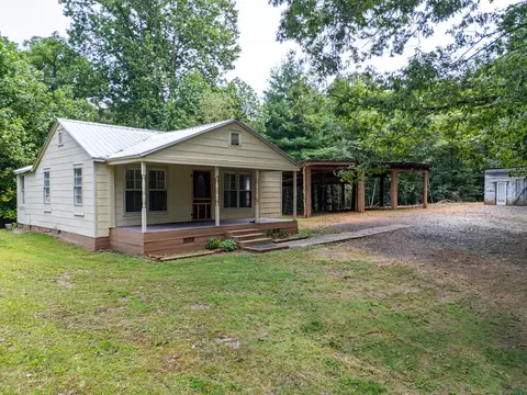Exterior - 800 Old Ranger Rd, Murphy, NC 28906 photo 10 of 16
