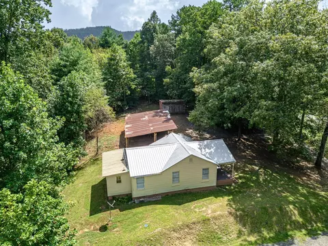 Exterior - 800 Old Ranger Rd, Murphy, NC 28906 photo 15 of 16