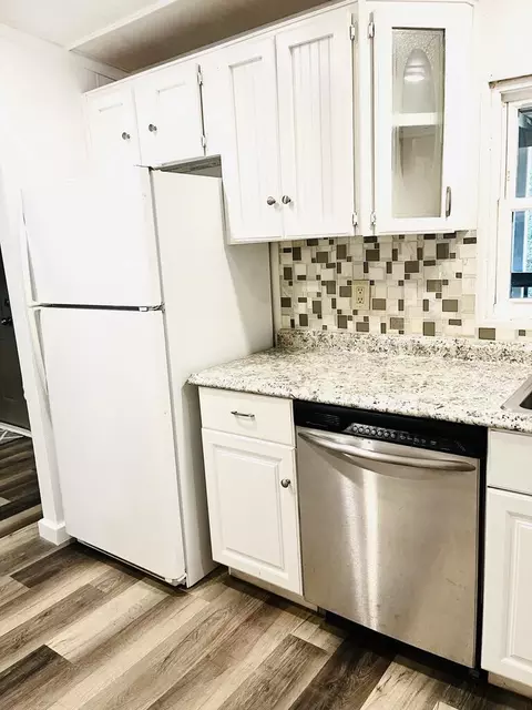 Kitchen - 471 Nottely River Rd, Murphy, NC 28906 photo 6 of 9