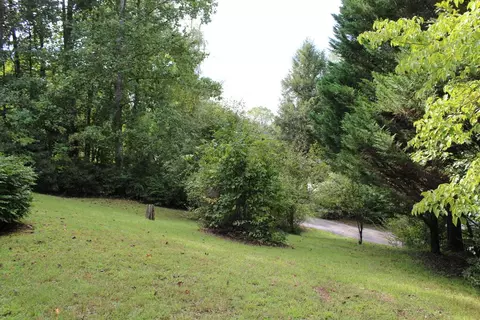 Exterior - 310 Licklog Ct, Hayesville, NC 28904 photo 5 of 17