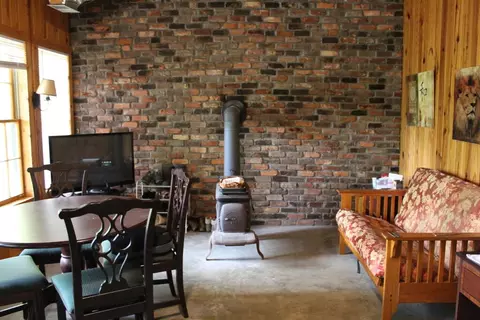 Living - 310 Licklog Ct, Hayesville, NC 28904 photo 2 of 4