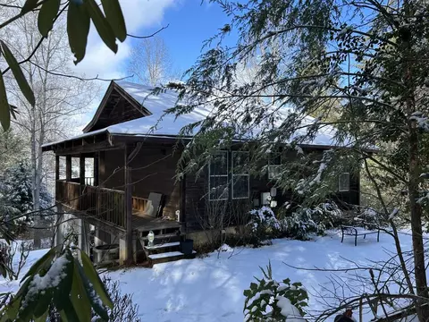 Exterior - 310 Licklog Ct, Hayesville, NC 28904 photo 16 of 17