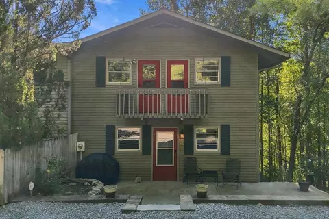 96 Clubhouse Ct, Ellijay, GA 30536