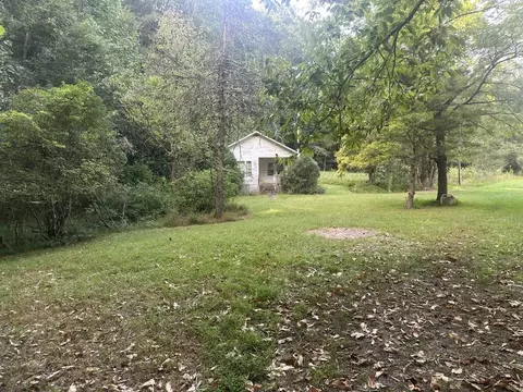 191 NW Roach Cove Rd, Hayesville, NC 28904 photo 3
