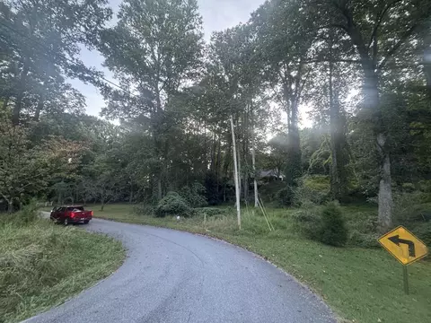 53 Circle Drive, Morganton, GA 30560 photo 8