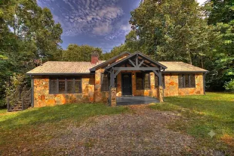 333 Orchard Loop Rd, Ellijay, GA 30536