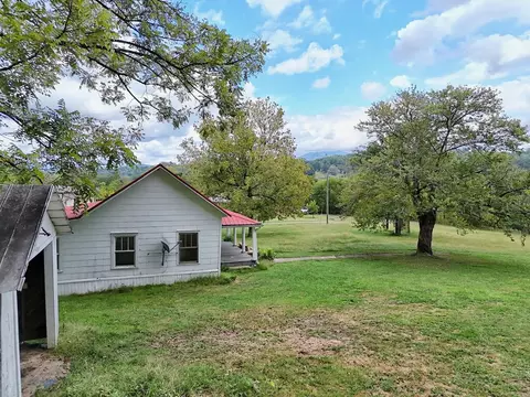 Exterior - 565 Tomotla Rd, Marble, NC 28905 photo 13 of 15