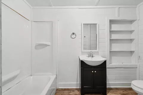 Bath - 565 Tomotla Rd, Marble, NC 28905 photo 1 of 2