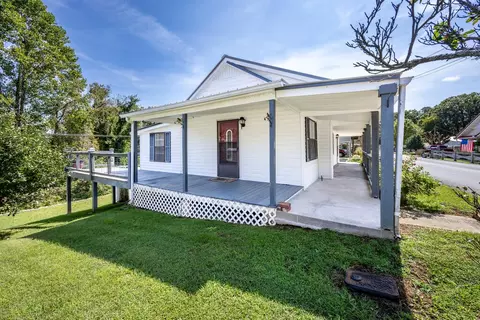 65 Lucille Ave, Ellijay, GA 30540
