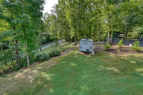 Exterior - 40 Cottontail Trl, Murphy, NC 28906 photo 9 of 18