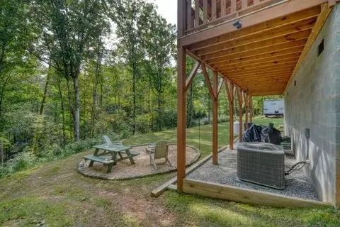 Exterior - 40 Cottontail Trl, Murphy, NC 28906 photo 6 of 18