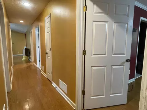 Entry Way - 14 Rayelee Cir, Jasper, GA 30143 photo 2 of 3