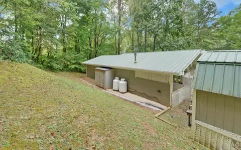 Exterior - 332 E Vineyard Rd, Hayesville, NC 28904 photo 12 of 15