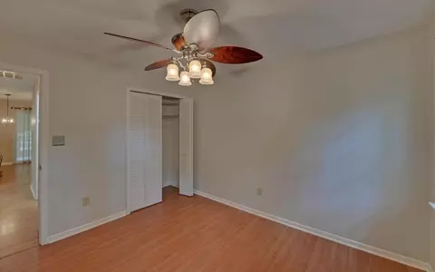 Bedroom - 332 E Vineyard Rd, Hayesville, NC 28904 photo 4 of 5